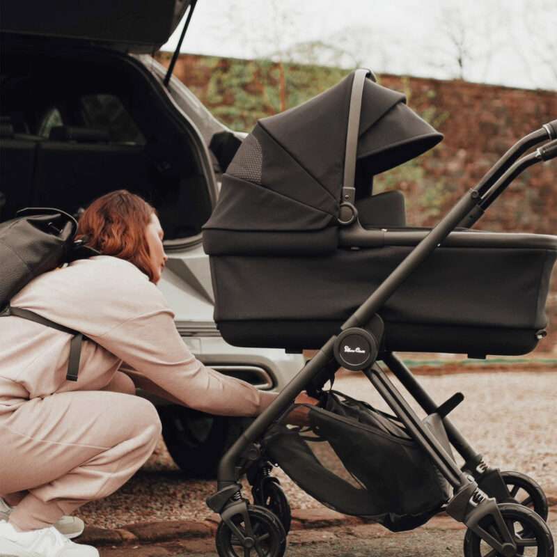 Silver Cross Dune 2 and First Bed Folding Carrycot - Space (7)